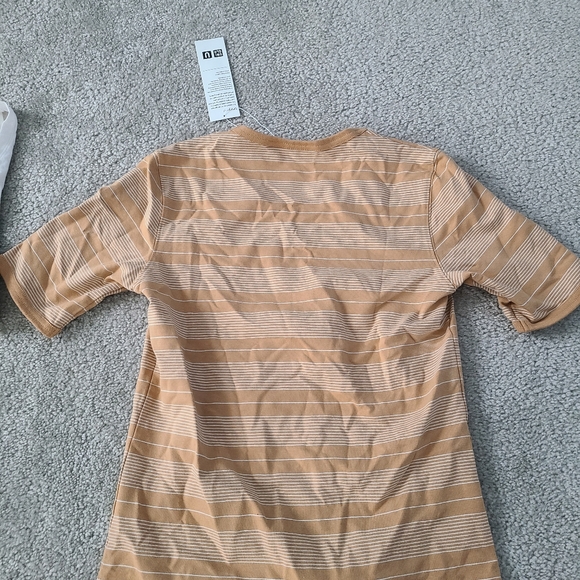 Shirt - Picture 2 of 2